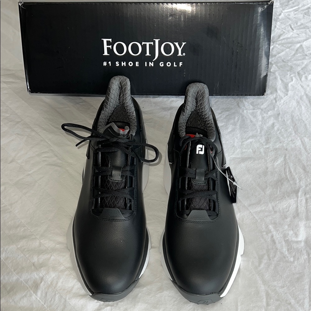 GOLF FootJoy Men's Black and White Athletic Golf Shoes NEW WITH TAGS